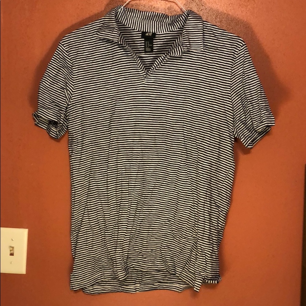 H&M Striped Casual Short Sleeve V-Neck